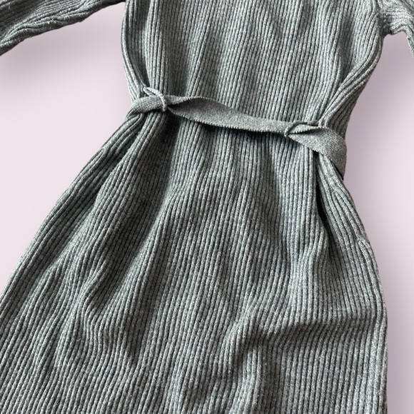 Women’s J. Crew Grey Wool Zip Front Long Sweater With Belt Size Medium - Picture 9 of 11